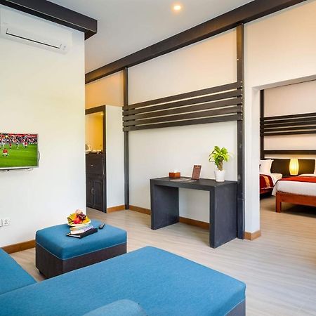 Reveal Angkor Hotel Siem Reap Exterior photo
