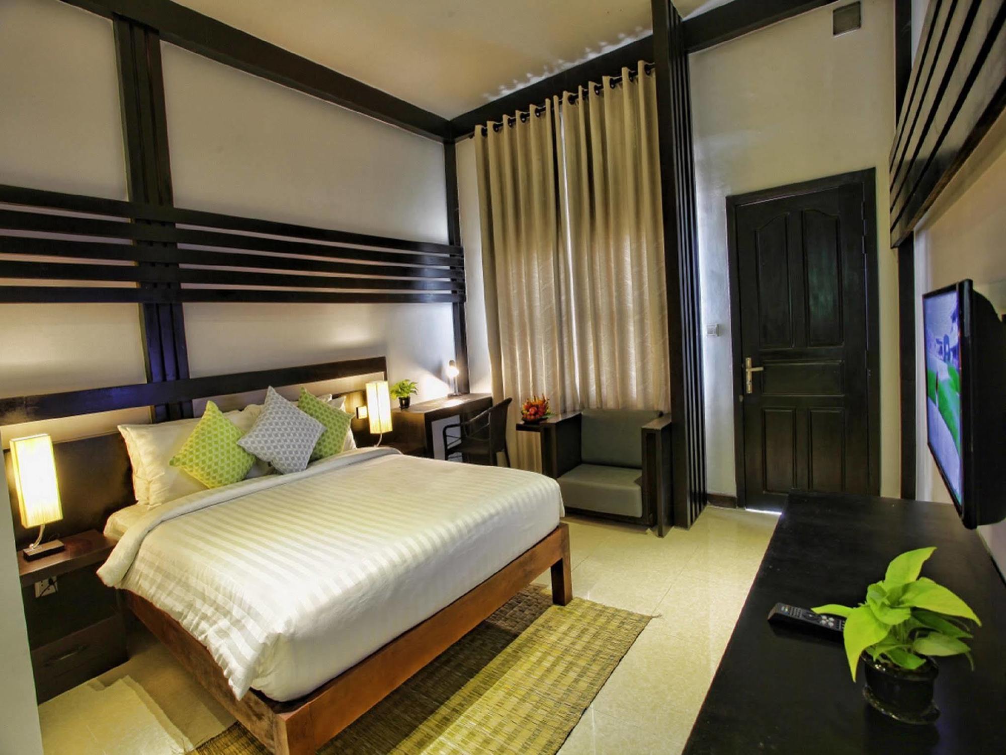 Reveal Angkor Hotel Siem Reap Exterior photo