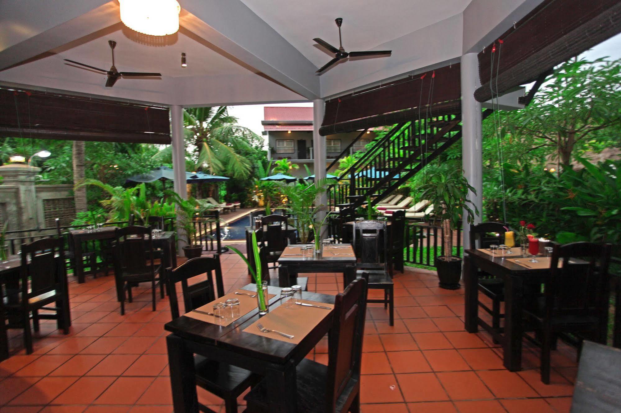 Reveal Angkor Hotel Siem Reap Exterior photo