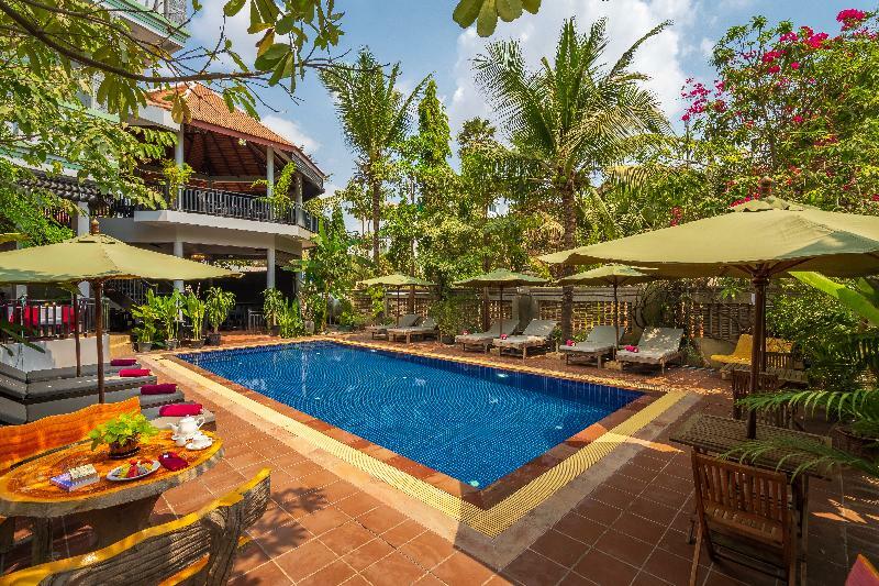 Reveal Angkor Hotel Siem Reap Exterior photo